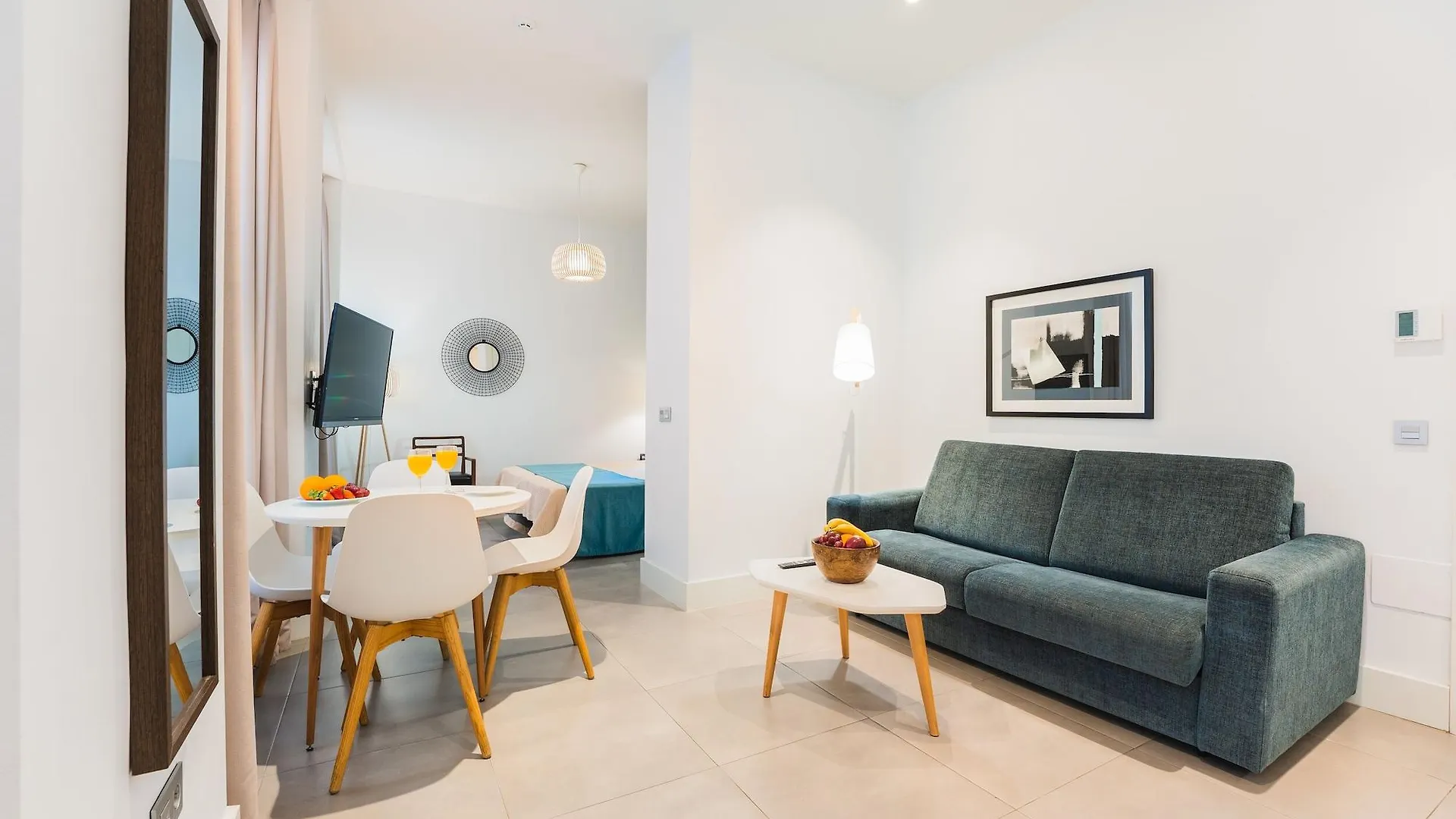 Debambu Larios Apartment Malaga 0*,  Spain